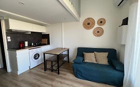 Petite maison de vacances au bord de l'eau